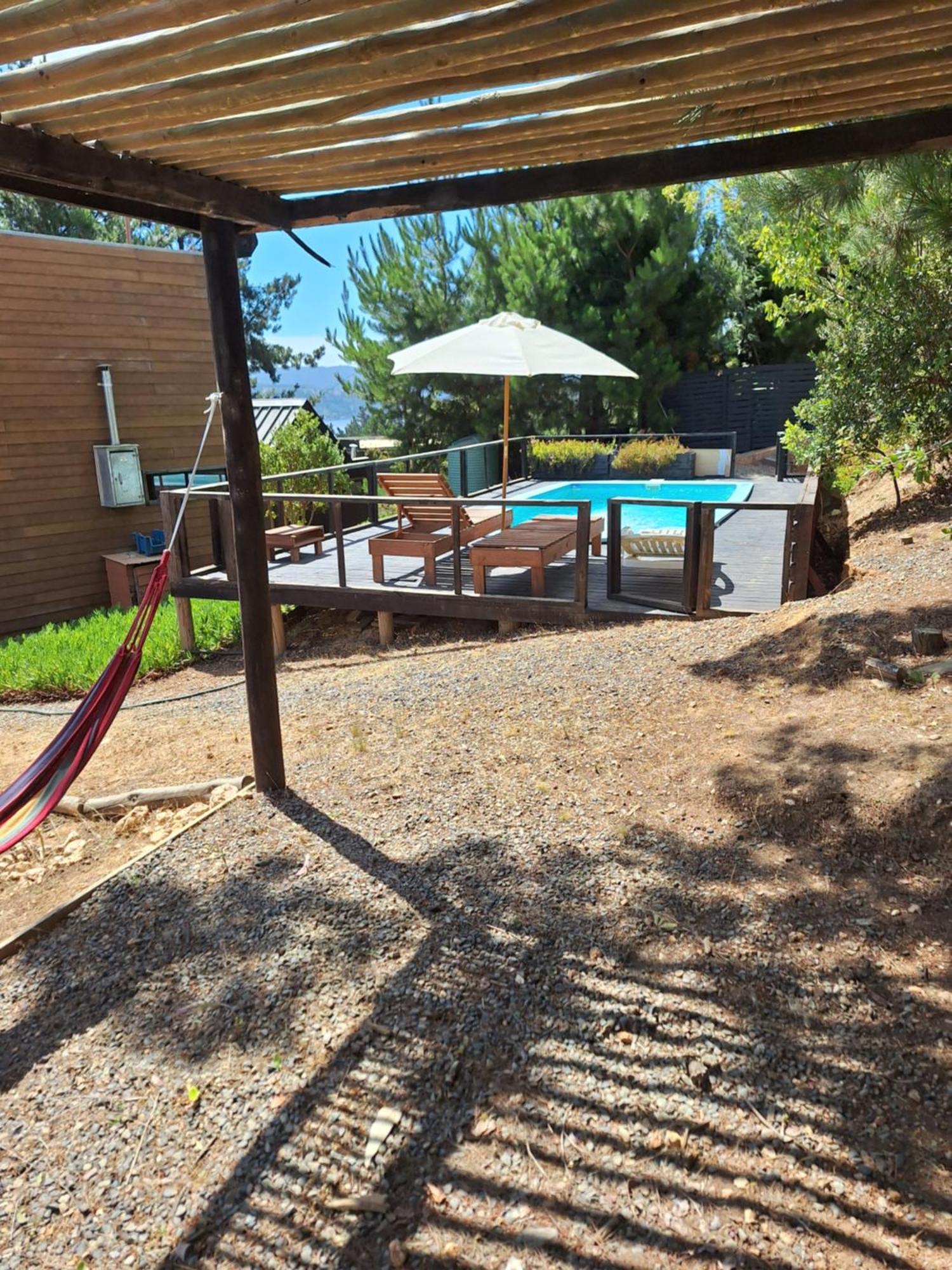 Acuarela Minicasas Con Piscina En * Vichuquen